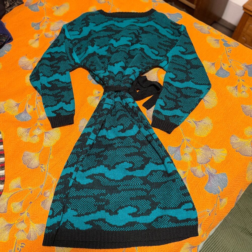 Vintage Midnight Blues Knit Sweater Dress With Belt Size M